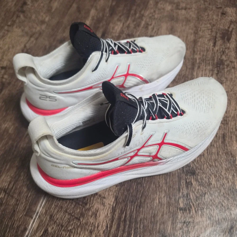 ASICS Gel-Nimbus 25 Running Shoes Women 11 White‎ Red 1012B563 Sneakers